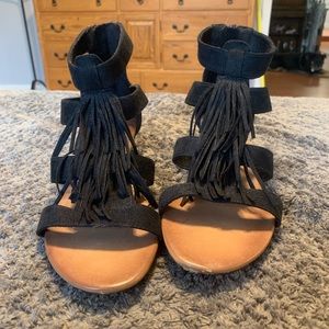 Cute Black sandals